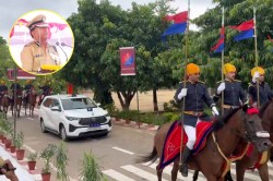 Rajasthan: ‘मुझे फिर पुलिस ऑफिसर बनना है’, विदाई कार्यक्रम में बोले कार्यवाहक
DGP मेहरड़ा; नए DGP को लेकर चर्चाएं तेज - image