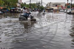Rajasthan Rain: जयपुर सहित राजस्थान में यहां आज भारी बारिश होने की संभावना,
जानें IMD का ताजा अपडेट - image