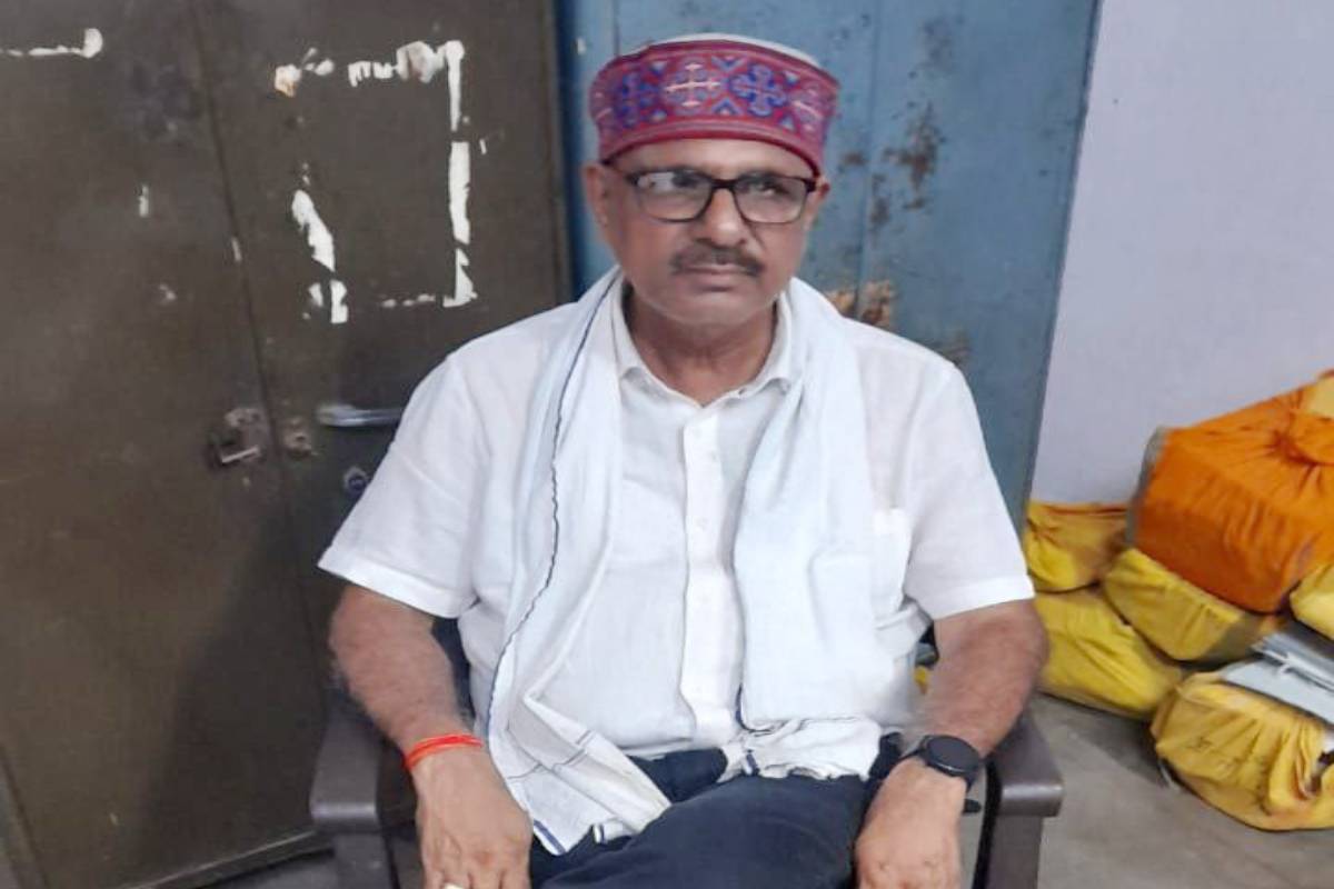 कलेक्ट्रेट में बैठकर रिश्वत ले रहा बाबू पकड़ाया, लोकायुक्त की बड़ी कार्रवाई..