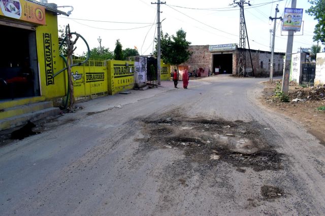 damage road 