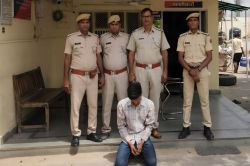 दौसा में NH-21 पर लूट मामले में मुख्य आरोपी गिरफ्तार, महुवा थाने का हिस्ट्रीशीटर
सहित चार आरोपी फरार - image