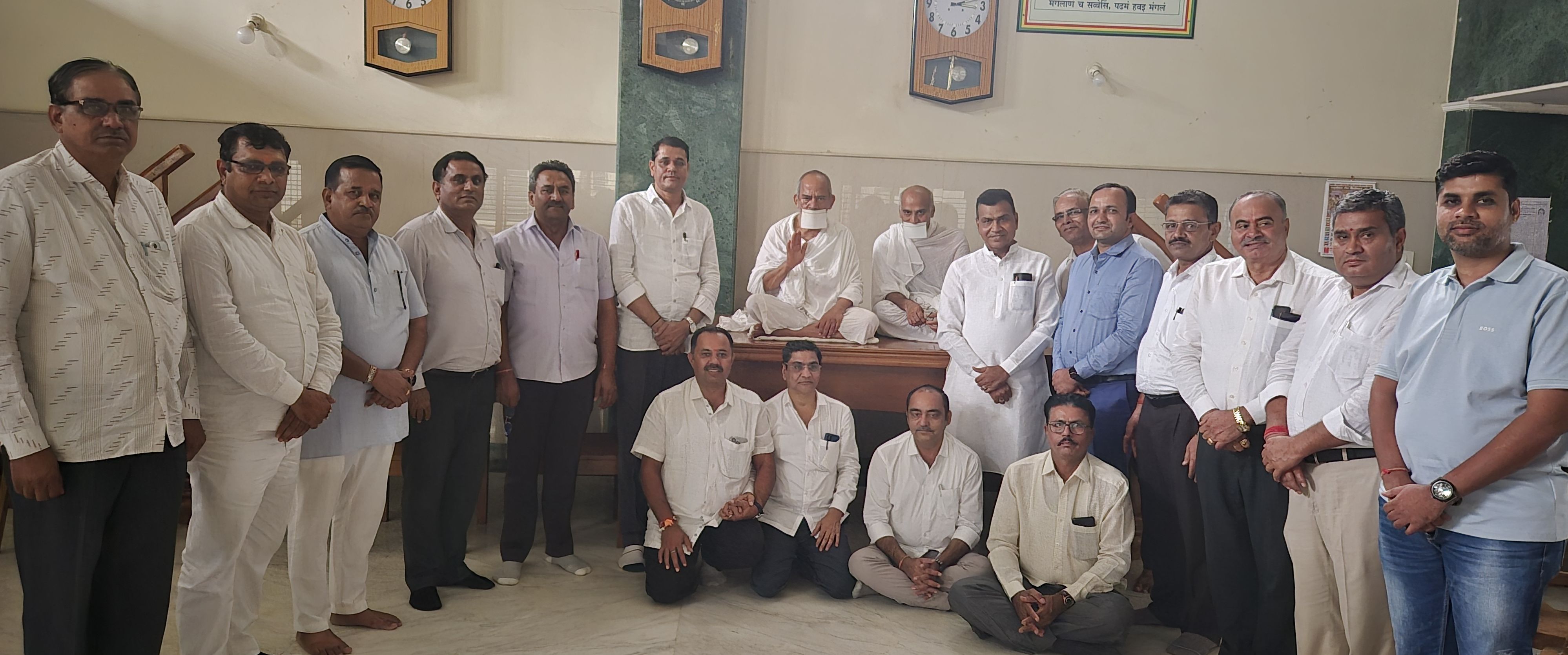 धर्म से मिलती है जीवन की राह, कर्म से बनती है पहचान