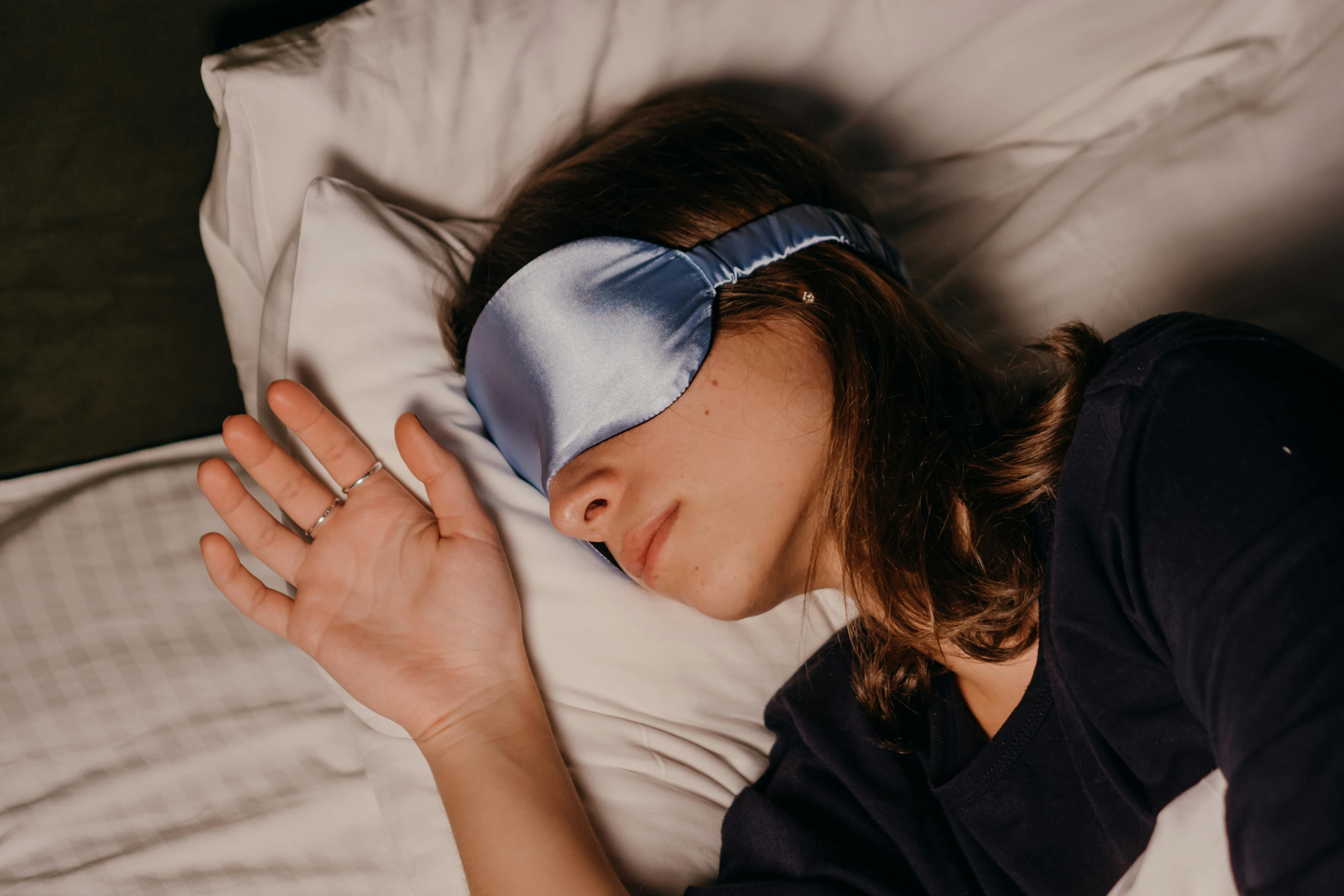 Can’t Sleep Due to Overthinking? Try These Five Yoga Asanas Before Bed