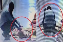 महिला मरीज के ब्लाउज से पर्स, मोबाइल की चोरी, सिक्योरिटी गार्ड की शर्मनाक हरकत
कैमरे में कैद, देखें Video - image