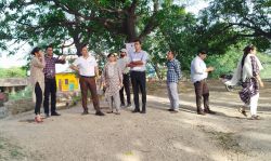 मेनार में विलेज टूरिज्म को मिलेगा बढ़ावा: निरीक्षण के बाद विकास कार्यों के चयन
की प्रक्रिया शुरू - image