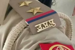 गाना सुनने के लिए उठा ले गया वायरलेस सेट, रिक्शा चालक गिरफ्तार, सिपाही को किया
निलंबित - image