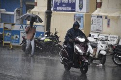 Ahmedabad news: गुजरात में 100 से अधिक तहसीलों में बरसात - image