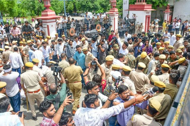 Massive Student Protest at Rajasthan University 