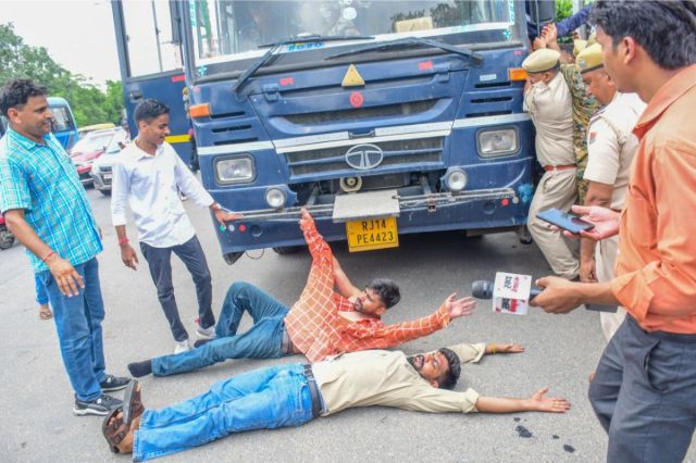 Massive Student Protest at Rajasthan University 
