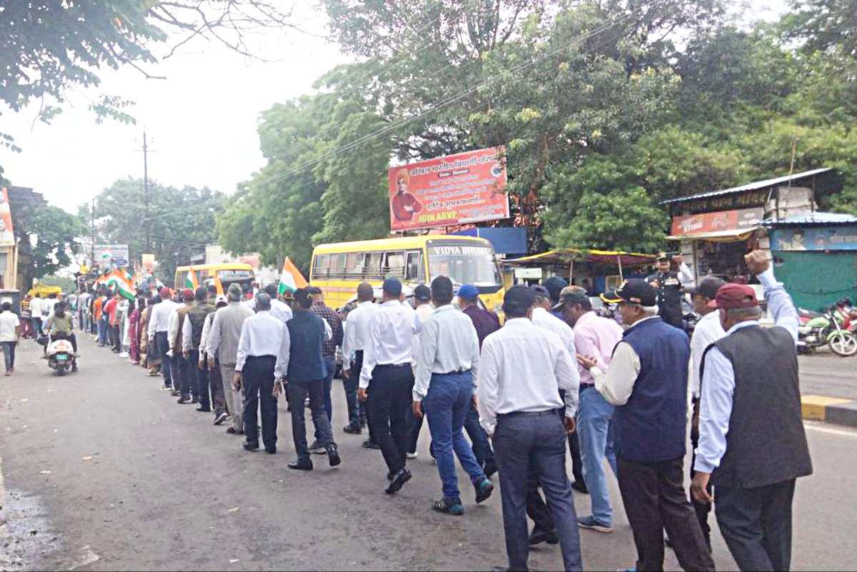 करगिल विजय दिवस पर सैनिक परिषद ने रैली निकाली