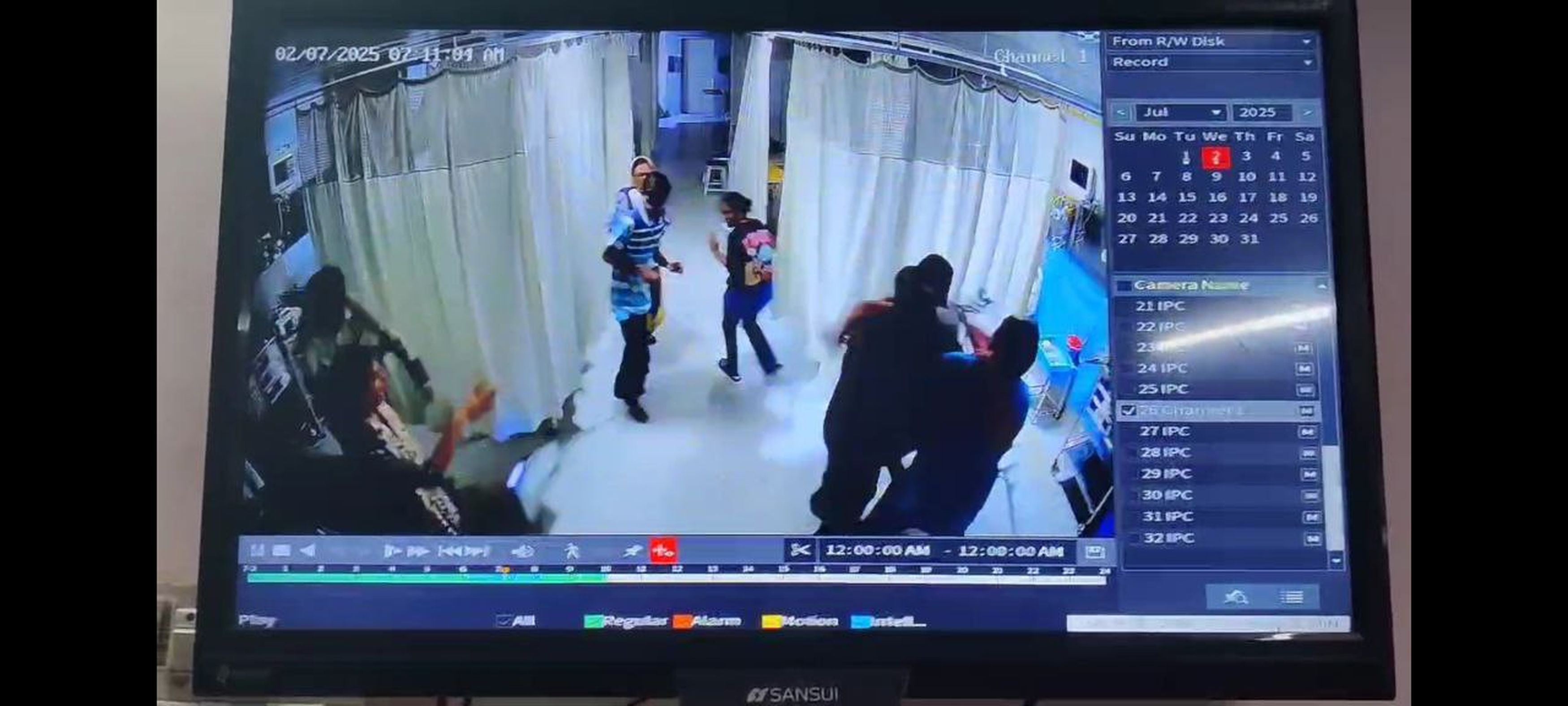 अस्पताल में हंगामा, डॉक्टर से मारपीट पर थाने में मृत महिला के बेटे पर केस दर्ज,
दो माह के भीतर तीसरी घटना