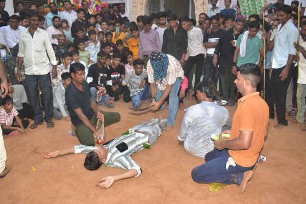 Tajiks were taken out in the city with mournful tunes in memory of the martyrs of Karbala.