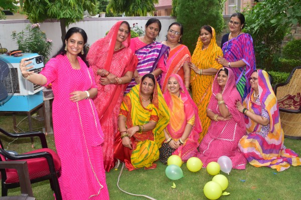Women dancing on Hariyali Teej
see in pictures