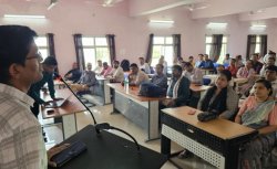 पेपरलेस चुनाव के लिए जो सॉफ्टवेयर बनाया, वह देशभर में चर्चा का विषय, क्योंकि
बिना इंटरनेट के चलता है - image