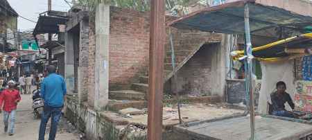 Development work in the city is incomplete, somewhere the contractor has left the work incomplete, and somewhere dispute is becoming the reason