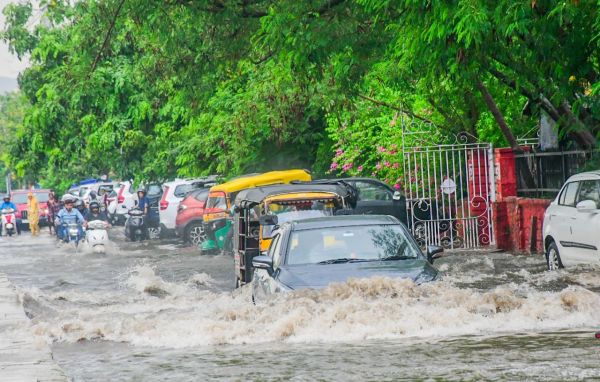 Rain in jaipur 