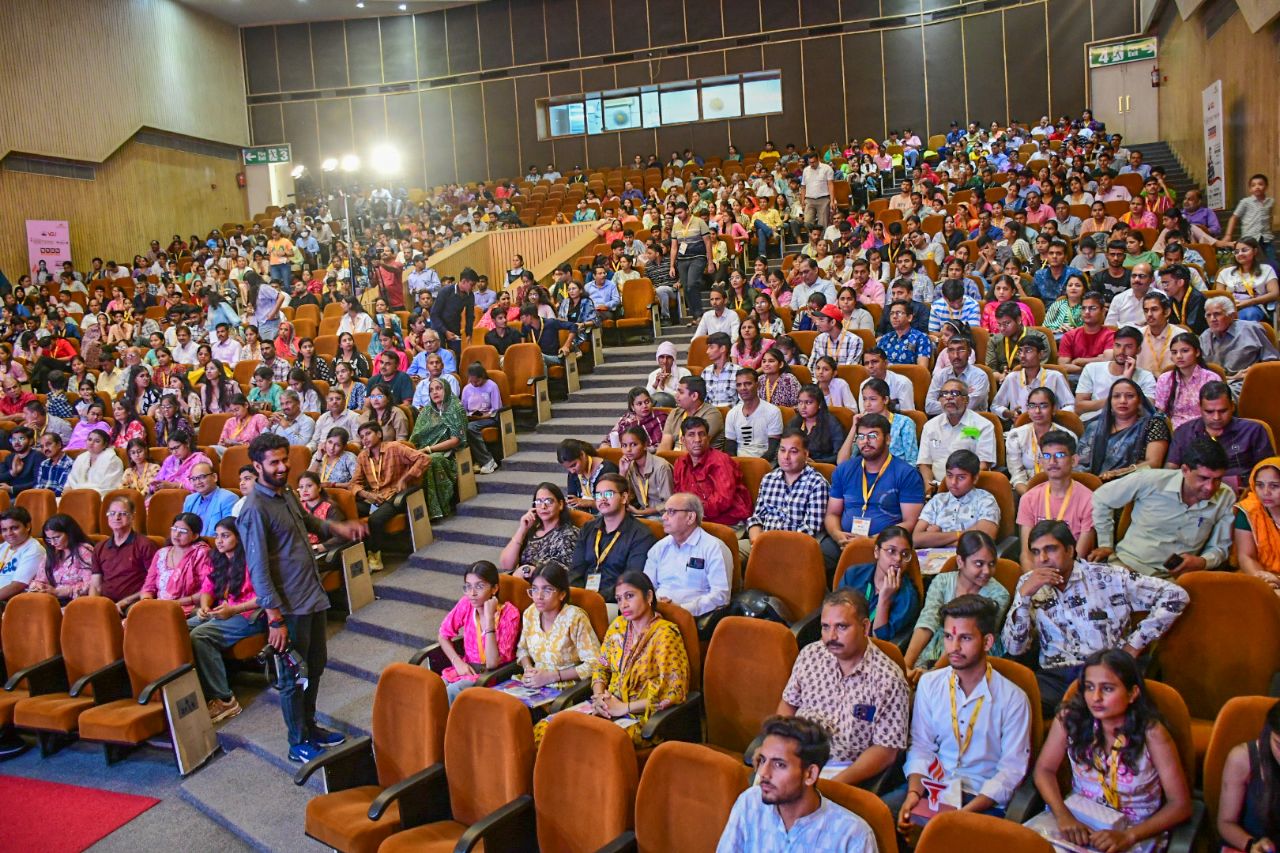 इग्नाइटर्स कार्यक्रम का हुआ समापन, पहुंचे सैकड़ों बच्चे, देखें तस्वीरें