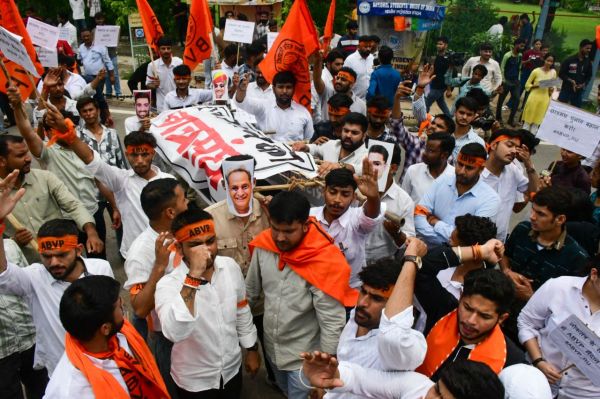 Demo at Rajasthan University 