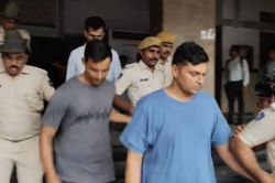 जोधपुर में 4 कांस्टेबल सेवा से बर्खास्त, 2 युवकों का अपहरण कर 10 लाख की अवैध
वसूली करने का आरोप - image