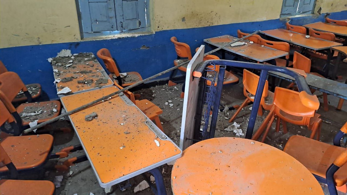 स्कूल के दौरान गिरा सीलिंग से प्लास्टर, दो बच्चे हुए घायल
