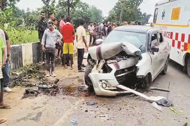 रायपुर-कोंडागांव मार्ग पर हादसा (Photo source- Patrika)