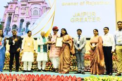 Swachh Survekshan 2024: स्वच्छता सर्वेक्षण में राजस्थान के शहरों ने मारी बाजी,
टॉप-20 में जयपुर, डूंगरपुर देश भर में अव्वल - image