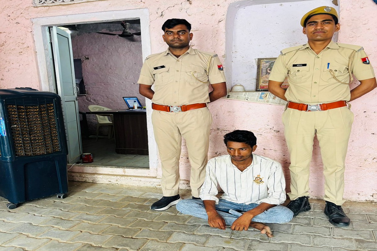 Police Action : बासदयाल थाना पुलिस की कार्रवाई: अवैध देशी शराब के 52 पव्वों के
साथ एक आरोपी गिरफ्तार