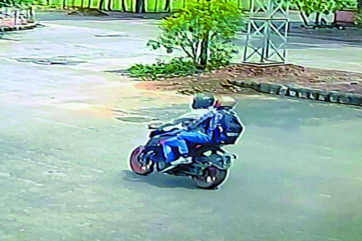 CRIME : नकाबपोश बदमाशों ने दिनदहाड़े मंडी में मुनीम से ढाई लाख लूटे …. देखें
फोटो गैलेरी ….