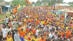 नगर में निकली भूतभावन शिव की झांकी ने सभी का मोहा मन, पुष्प वर्षा कर भक्तों ने
कांवड़ यात्रा का किया स्वागत - image
