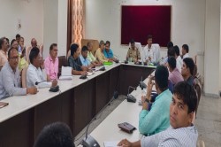 Mau News: 27 तारीख को 30 केंद्रों पर होगी आरओ/एआरओ की परीक्षा, 13464 परीक्षार्थी
होंगे शामिल - image