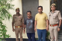 Mau Crime: फर्जी दस्तावेज बनाकर डी-फार्मा की डिग्री देने वाले दो इनामी गिरफ्तार - image