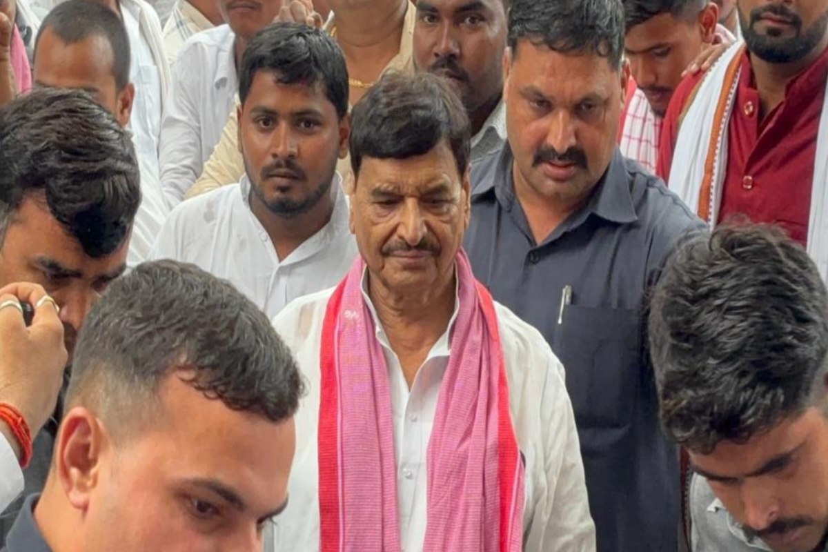 Mau news: भाजपा पर बरसे शिवपाल यादव, करणी सेना से सौहार्द बिगाड़ रही सरकार,
पूर्वांचल को बनाएंगे विकास का मॉडल!