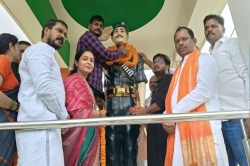 Mau news: कारगिल विजय दिवस पर शहीद सैनिकों के परिवार हुए सम्मानित - image