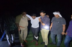 गोंडा पुलिस और बदमाशों के बीच मुठभेड़ एक बदमाश के पैर में लगी गोली, साथी समेत
गिरफ्तार - image