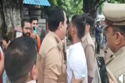 Ballia News: विद्यार्थी परिषद के कार्यकर्ताओं और पुलिस में झड़प, कोतवाल लाइन
हाजिर - image