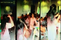 शिक्षिका का अनुशासनहीनता व्यवहार कैमरे में कैद: फोटो सोर्स : Social Media