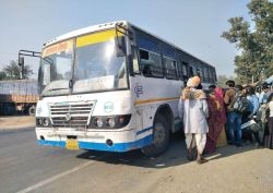 22 ग्राम पंचायतों के 165 से अधिक गांवों के लिए मात्र चार रोडवेज बसें, यातायात की
नहीं सुविधा - image