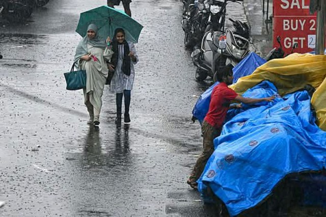 हरदोई में मानसून सक्रिय: उमस से भारी बारिश तक का मिजाज 