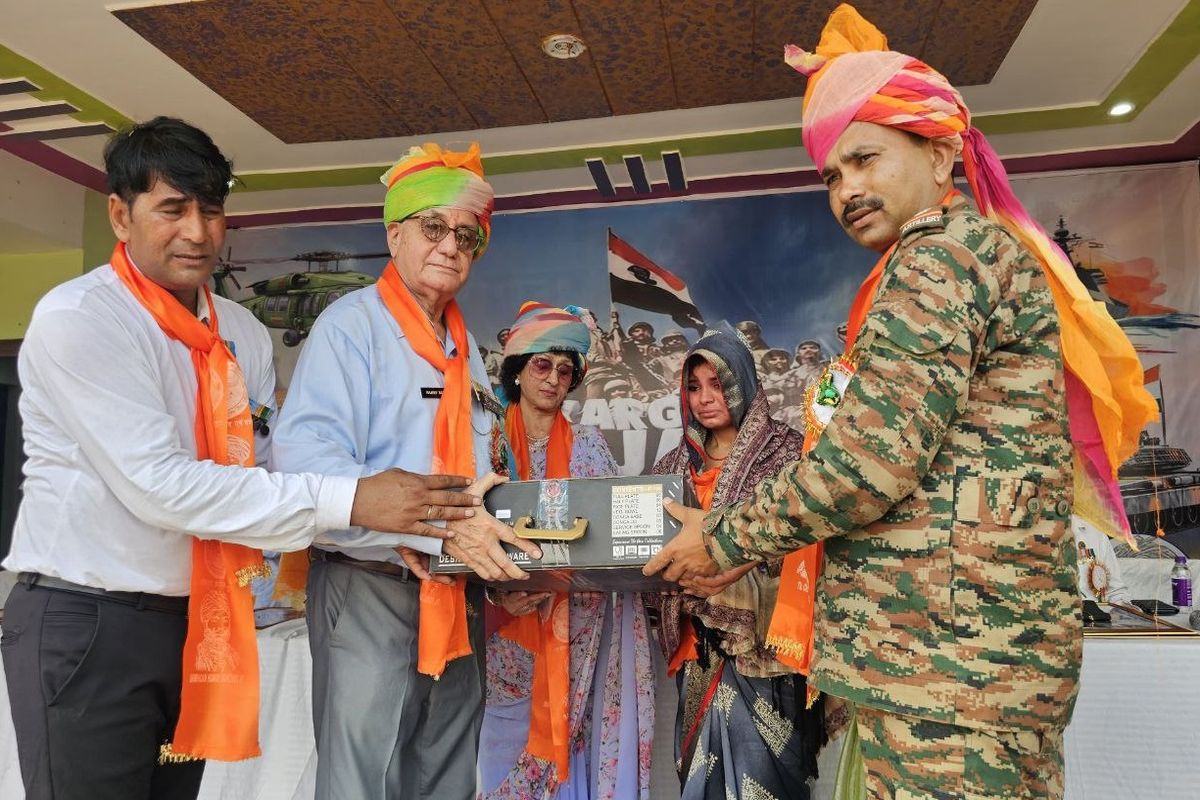 तसीमों में मनाया कारगिल विजय दिवस, शहीदों को किया नमन Kargil Vijay Diwas celebrated in Tasimo, paid tribute to the martyrs