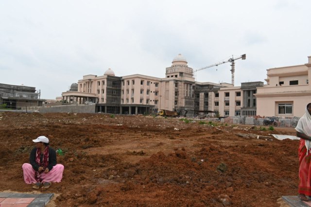 छत्तीसगढ़ विधानसभा की नई बिल्डिंग तैयारम, 1 नवंबर को होगा उद्घाटन, देखें तस्वीरें