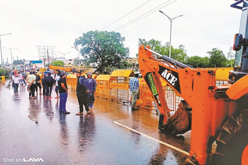 राष्ट्रीय राजमार्ग की वाहनें होगी डायवर्ट (Photo source- Patrika)