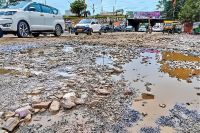 bad road in Jaipur