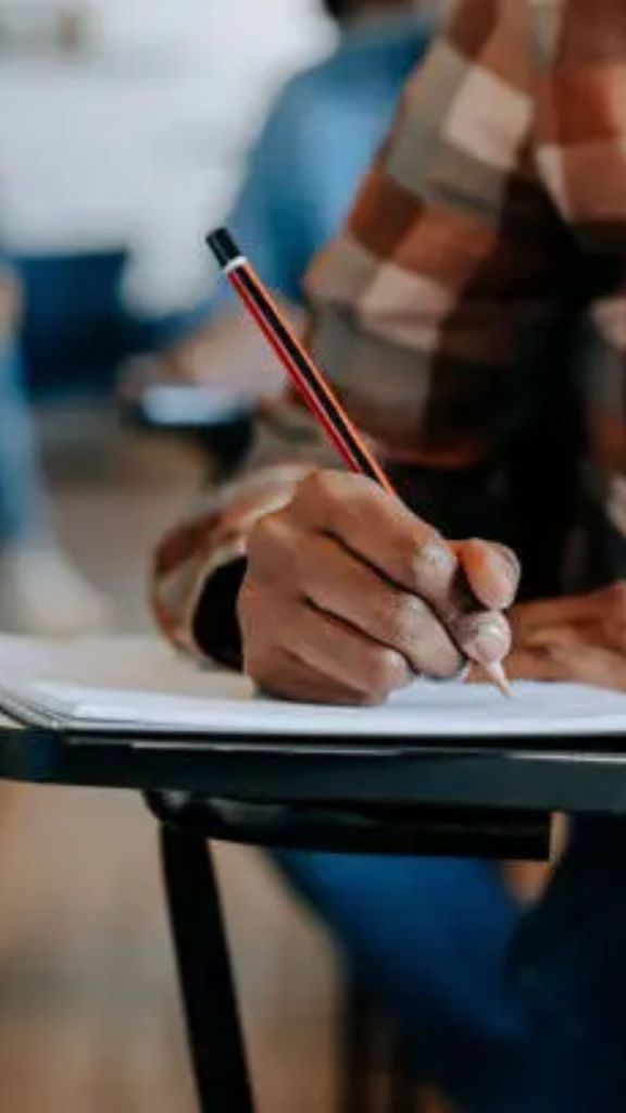 Vyapam Exam 2025: व्यापम के परीक्षार्थियों को इन चीजों का रखना होगा ध्यान, जानें...