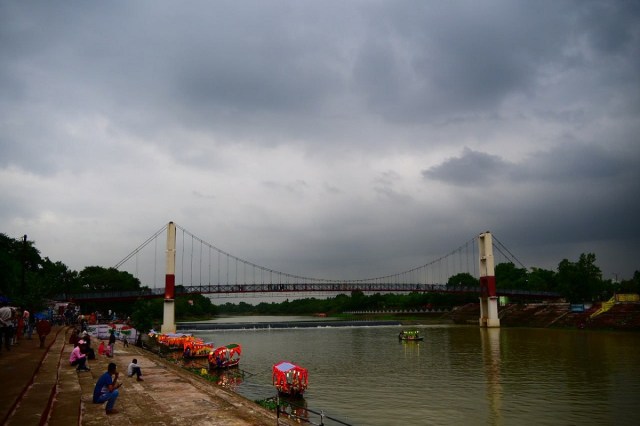 CG Weather Update: 11 जुलाई से बारिश की तीव्रता में आएगी गिरावट, बाढ़ की आशंका, देखें तस्वीरें