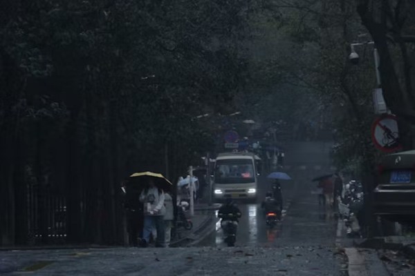 अगले 5 दिन होगी झमाझम बारिश, IMD ने जारी किया अलर्ट, आज इन 26 जिलों में कहर बरपाएगा मौसम
