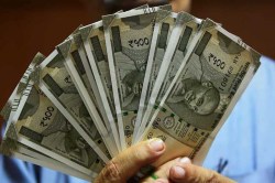 वरिष्ठ नागरिकों के लिए खुशखबरी! जानें रिटायरमेंट के बाद 61,500 रु. तिमाही पेंशन
पाने का आसान तरीका - image