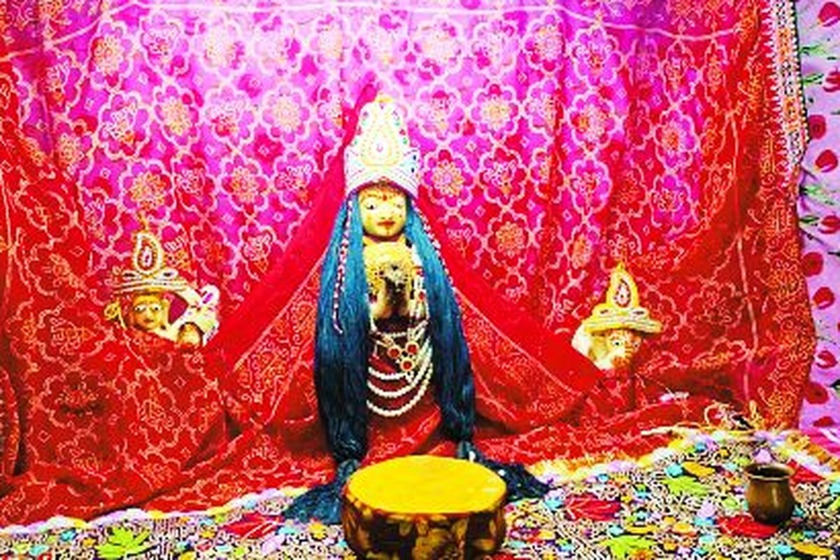 यहां शिव परिवार की प्रतिमाओं में विराजमान है गौरीशंकर