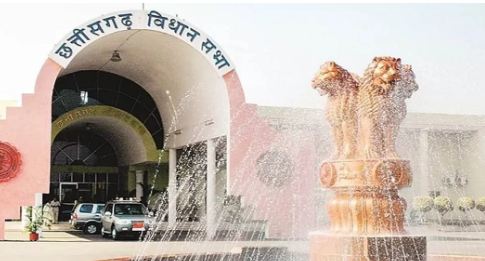 CG News: लोक गायिका सुश्री मैथिली ठाकुर के सुमधुर भजनों से विधानसभा परिसर हुआ राममय, देखें तस्वीरें 
