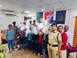 मजदूरी के लिए लाए गए बिहार, झारखंड, बंगाल के 11 नाबालिगों का बचाव - image