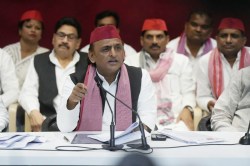 Akhilesh Yadav: जेपी की विरासत मिटाकर बिहार में वोट कैसे मांगेंगे? अखिलेश का
भाजपा पर तीखा प्रहार - image
